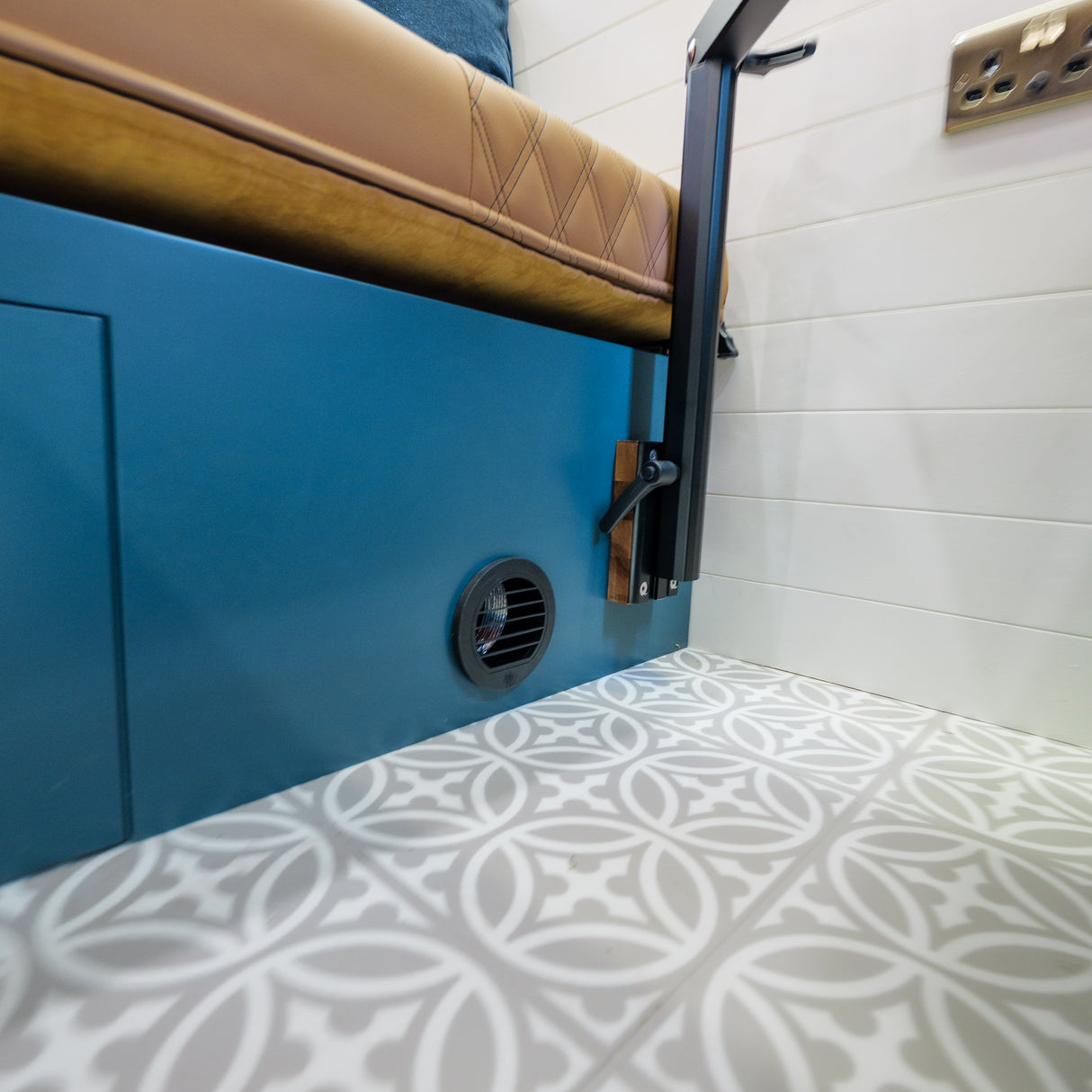 Emma - 4 Berth Automatic Luxury Campervan