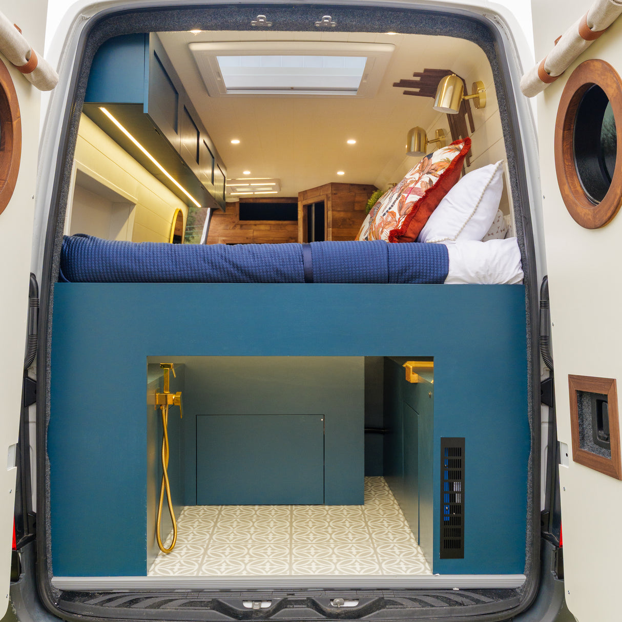 Emma - 4 Berth Automatic Luxury Campervan