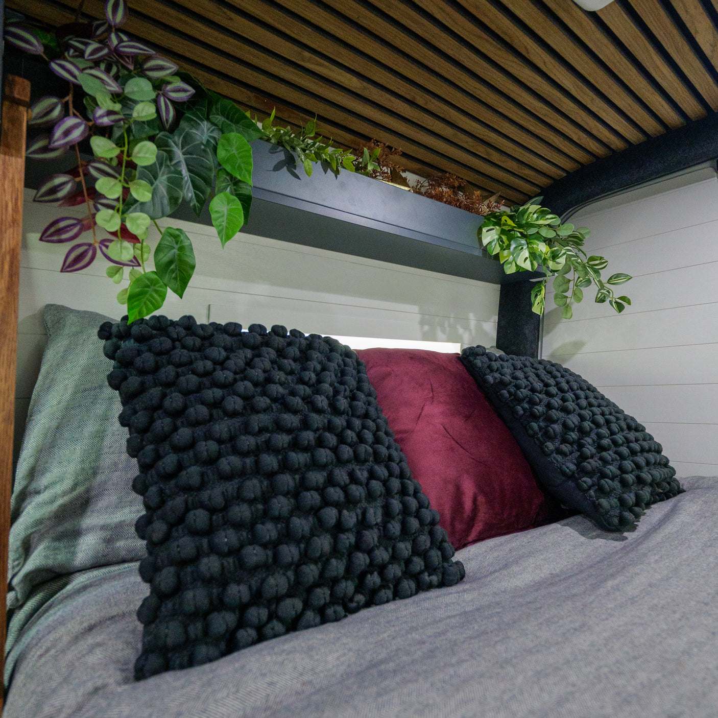 Heather - Automatic 3 Berth Luxury Campervan