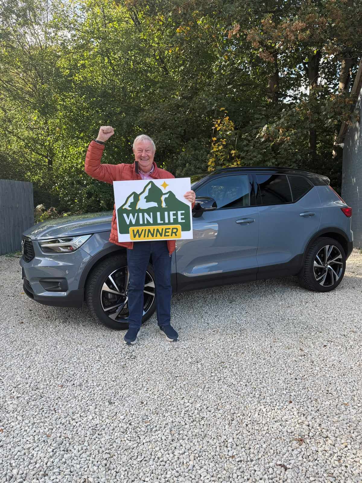 Volvo XC-40