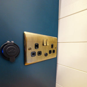 Emma - 4 Berth Automatic Luxury Campervan