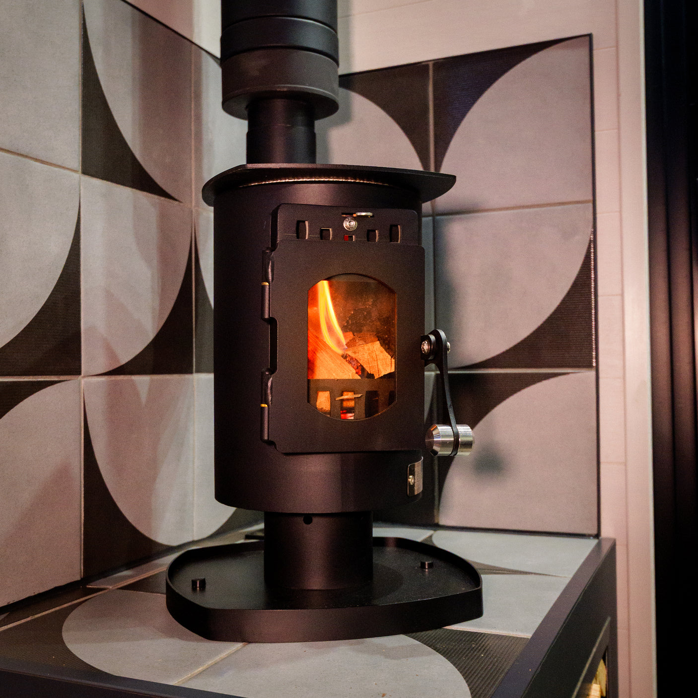 Heather - Automatic 3 Berth Luxury Campervan