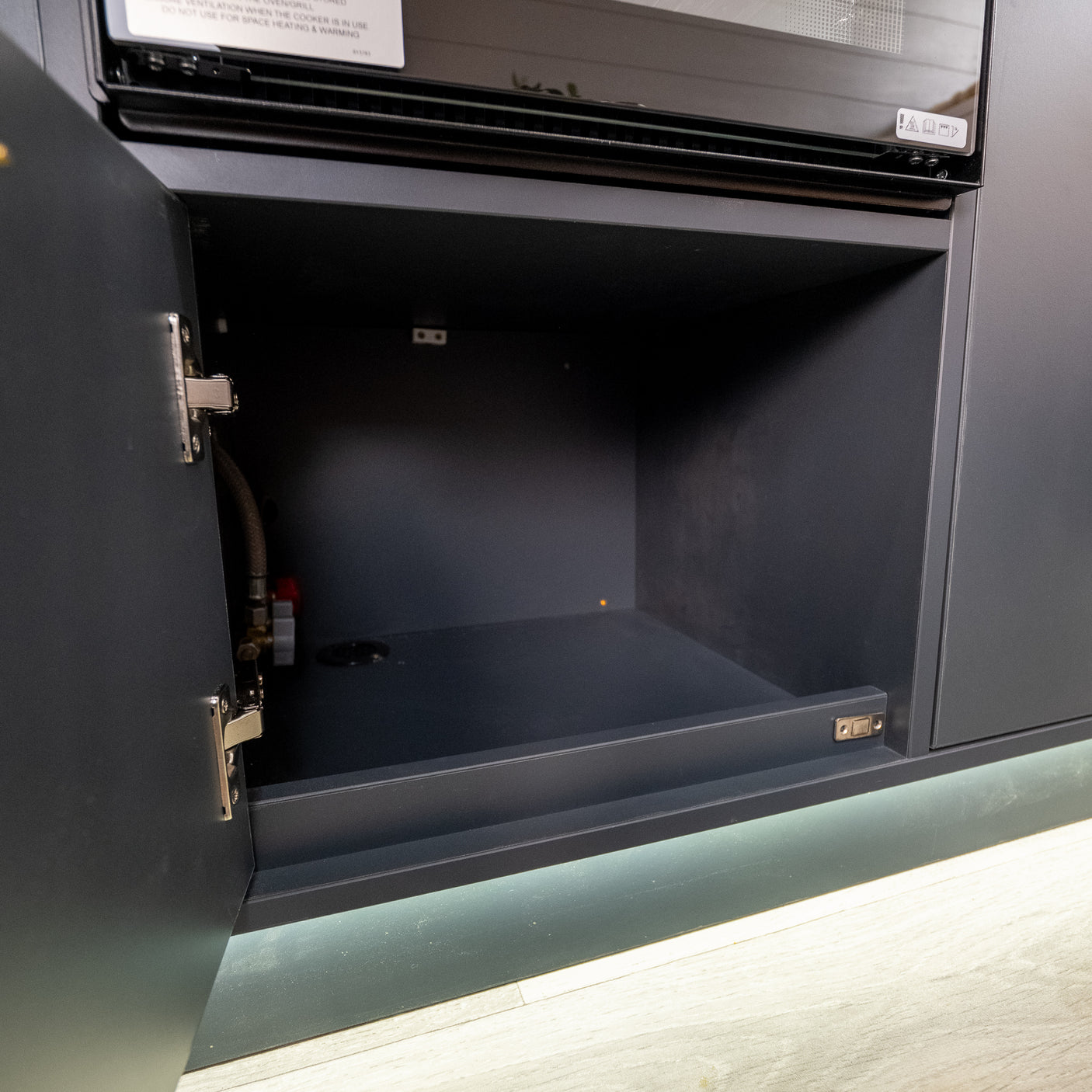 Heather - Automatic 3 Berth Luxury Campervan