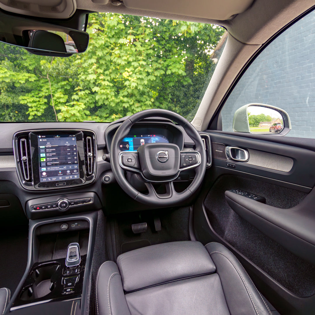 Volvo XC-40