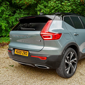 AUTOMATIC VOLVO XC40 R-DESIGN PRO