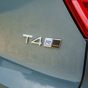 AUTOMATIC VOLVO XC40 R-DESIGN PRO