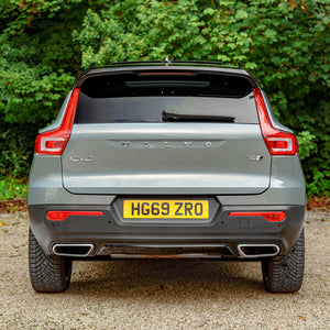 AUTOMATIC VOLVO XC40 R-DESIGN PRO