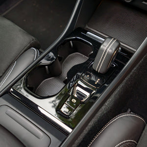 AUTOMATIC VOLVO XC40 R-DESIGN PRO