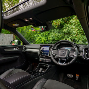 AUTOMATIC VOLVO XC40 R-DESIGN PRO