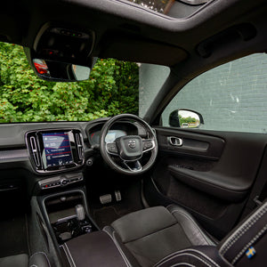 AUTOMATIC VOLVO XC40 R-DESIGN PRO