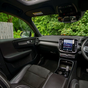 AUTOMATIC VOLVO XC40 R-DESIGN PRO