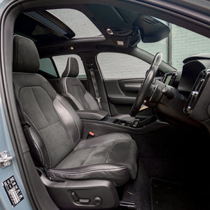 AUTOMATIC VOLVO XC40 R-DESIGN PRO